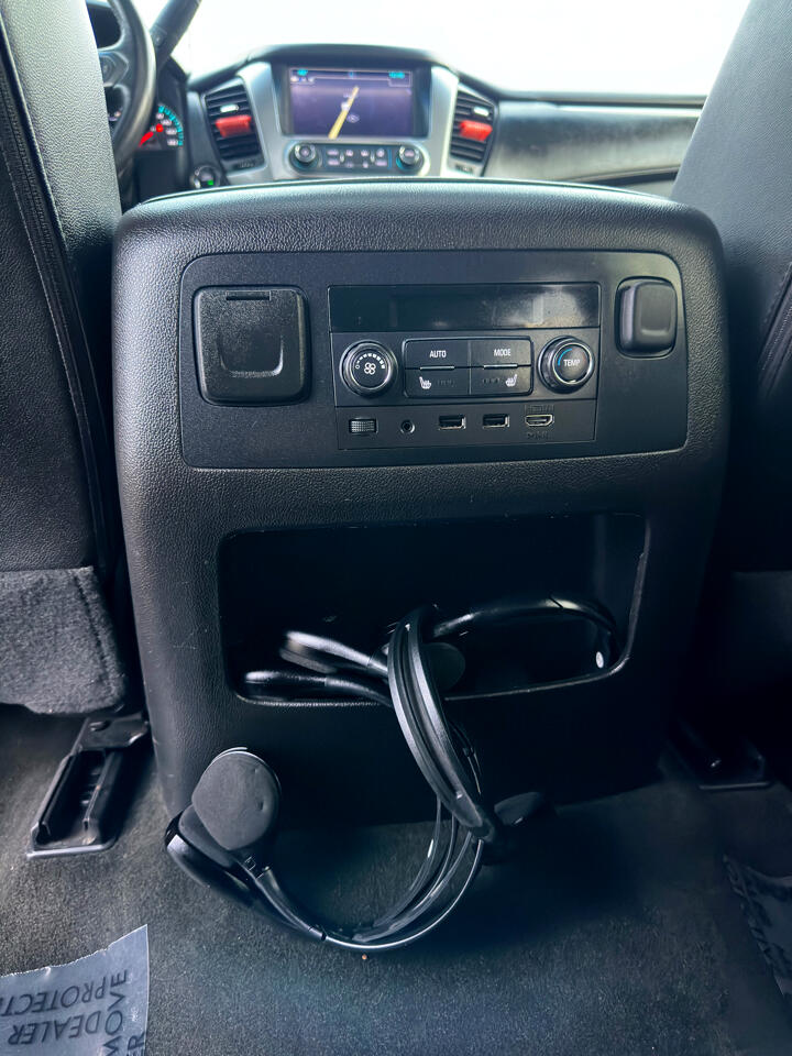 Chevrolet Suburban 4WD 4dr 1500 Premier 2017