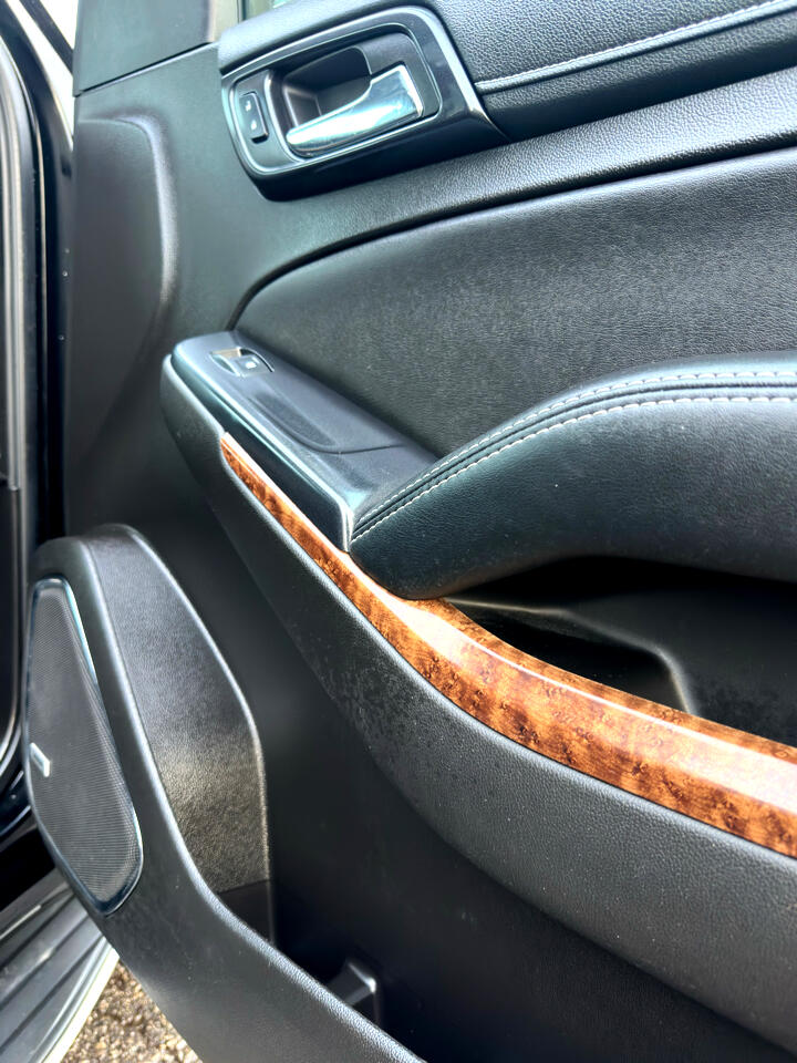 Chevrolet Suburban 4WD 4dr 1500 Premier 2017