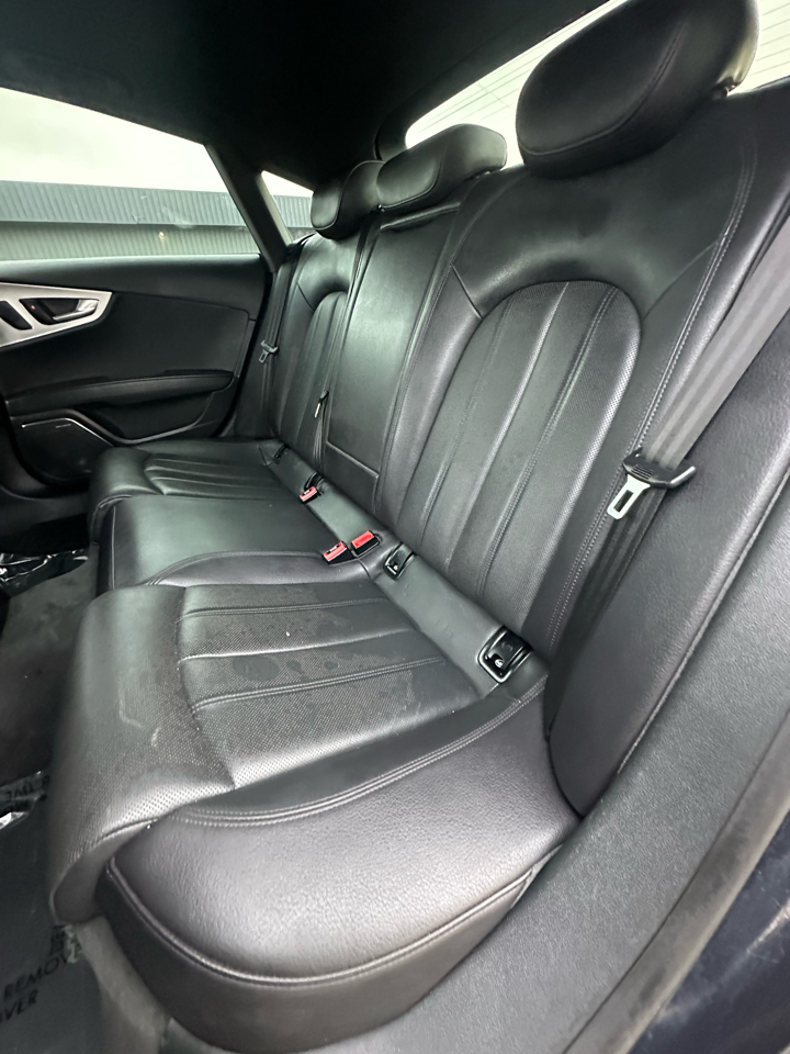 Audi A7 4dr HB quattro 3.0 Prestige 2014