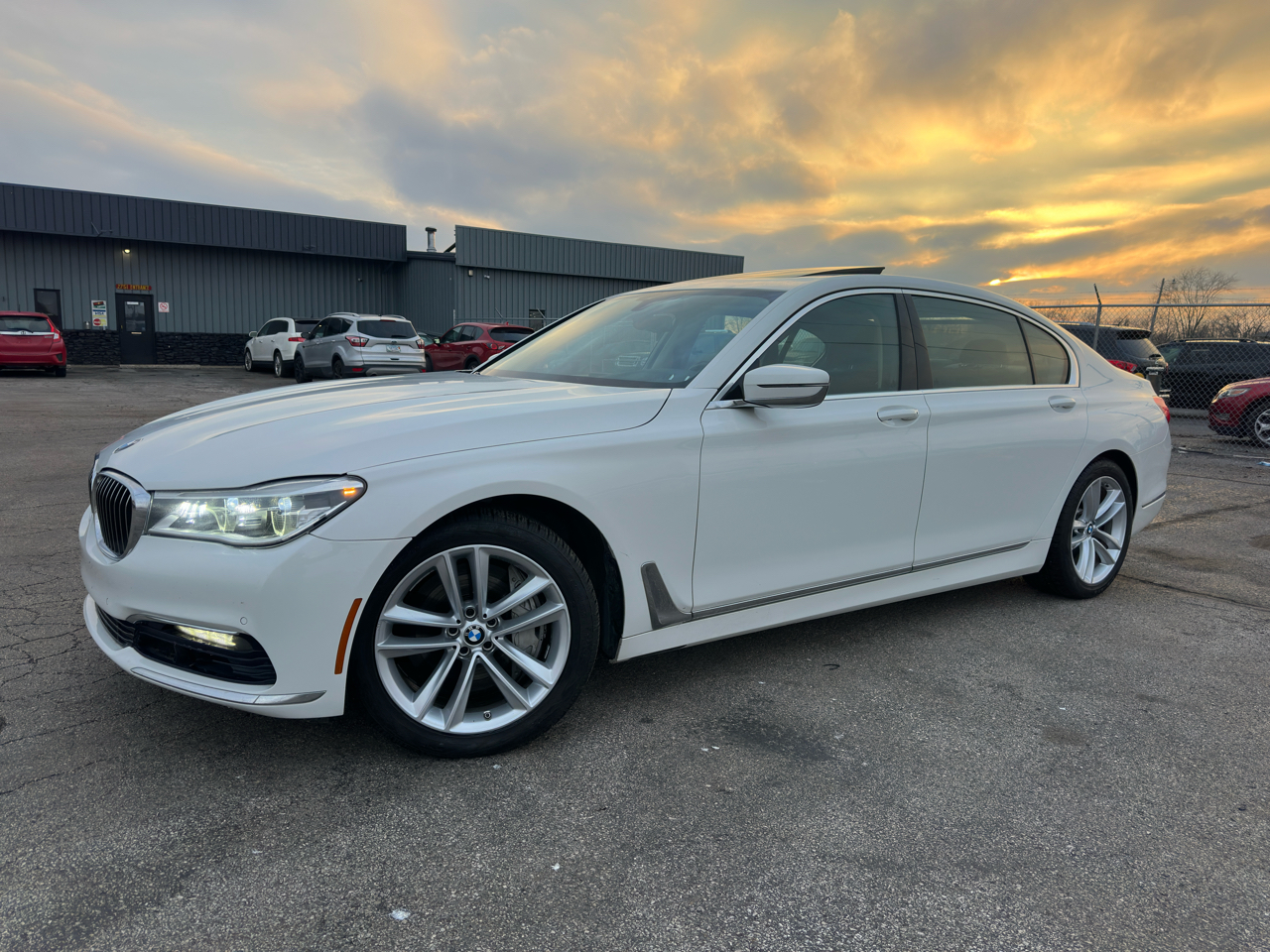 BMW 7 Series 750i xDrive Sedan 2017