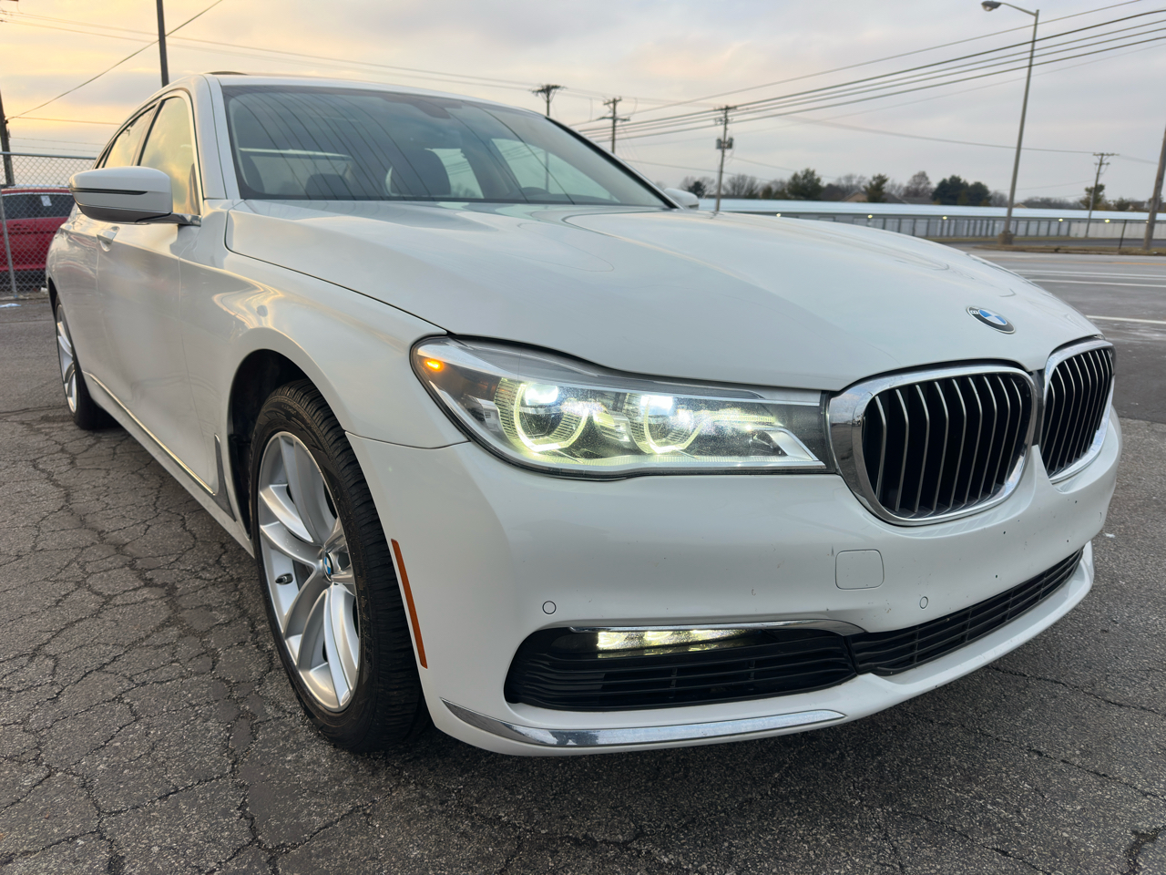 BMW 7 Series 750i xDrive Sedan 2017