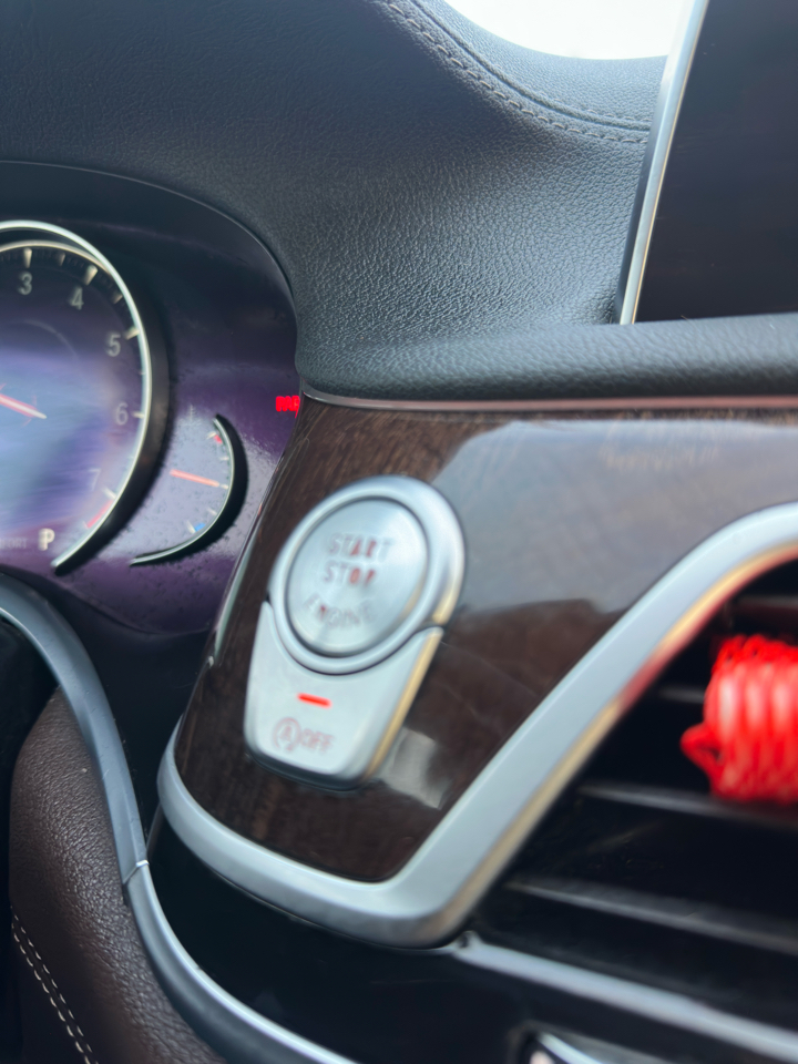 BMW 7 Series 750i xDrive Sedan 2017