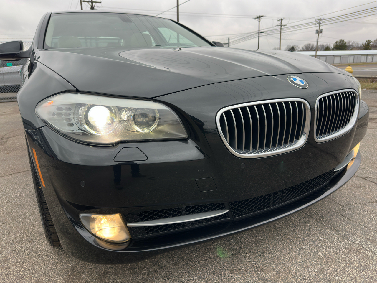 BMW 5 Series 4dr Sdn 535i RWD 2011