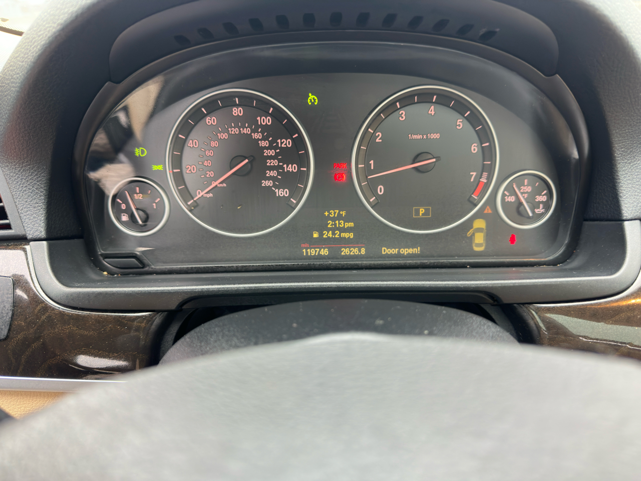 BMW 5 Series 4dr Sdn 535i RWD 2011