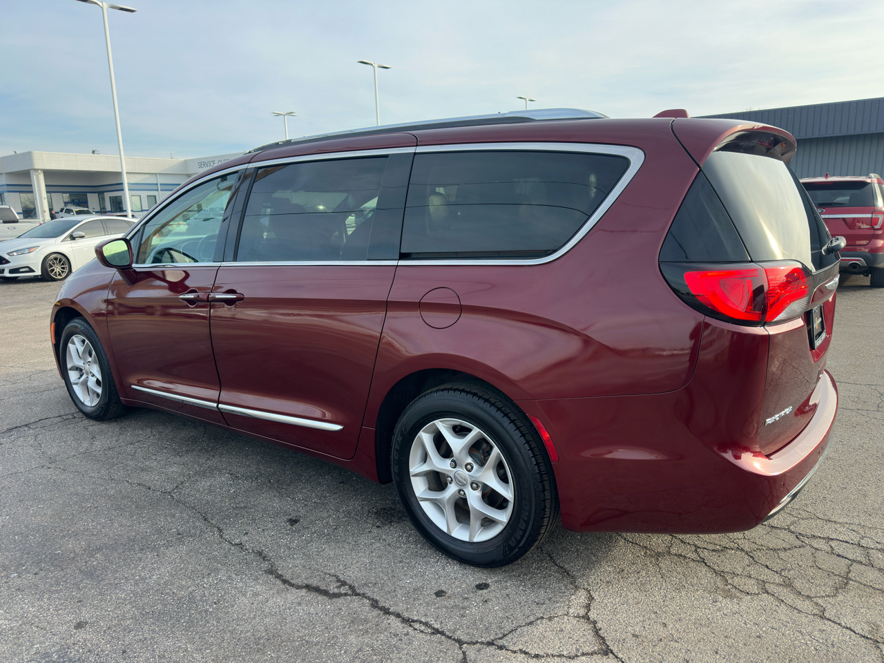 Chrysler Pacifica Touring L Plus FWD 2018