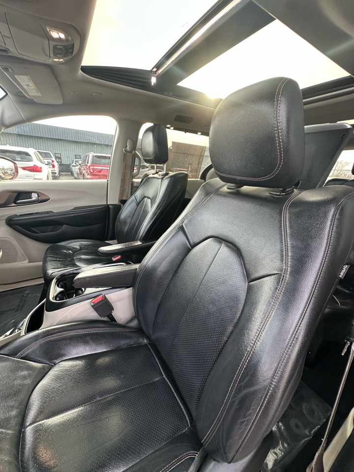 Chrysler Pacifica Touring L Plus FWD 2018