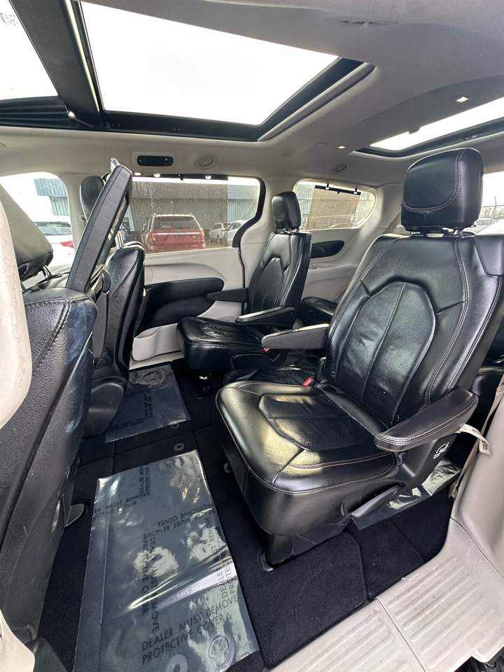 Chrysler Pacifica Touring L Plus FWD 2018