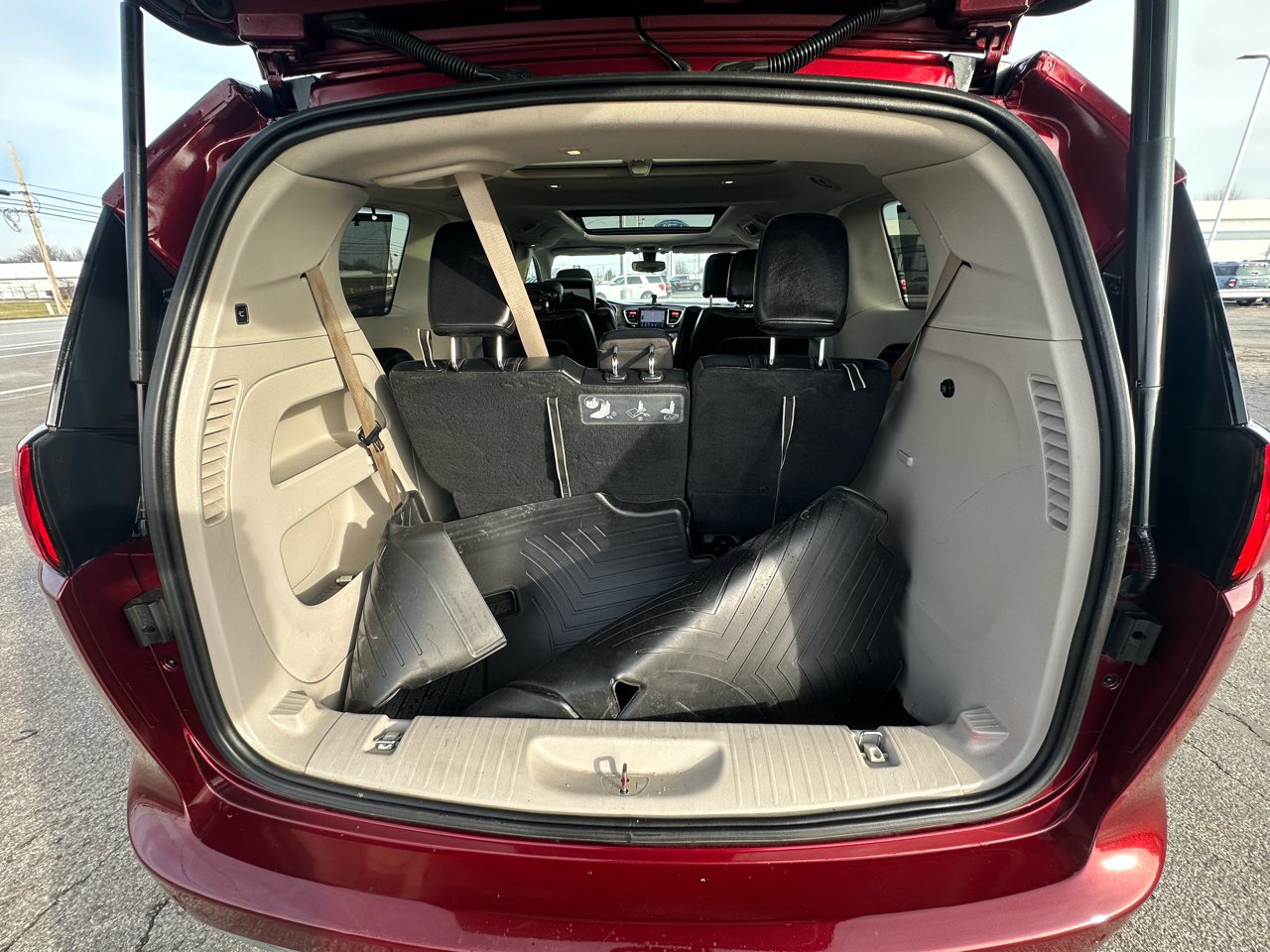 Chrysler Pacifica Touring L Plus FWD 2018