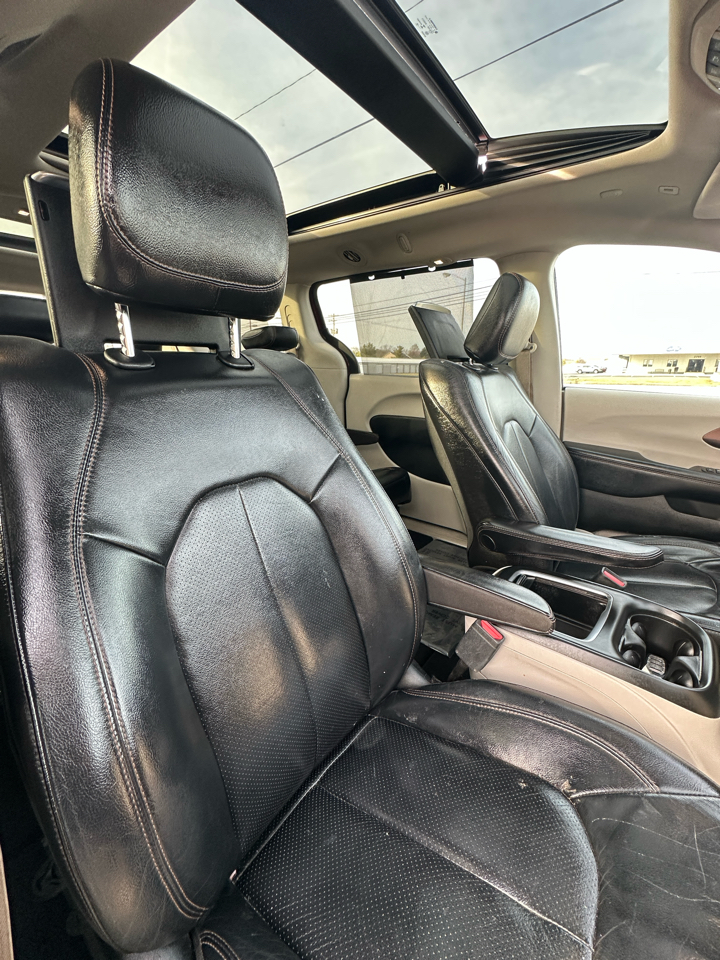 Chrysler Pacifica Touring L Plus FWD 2018