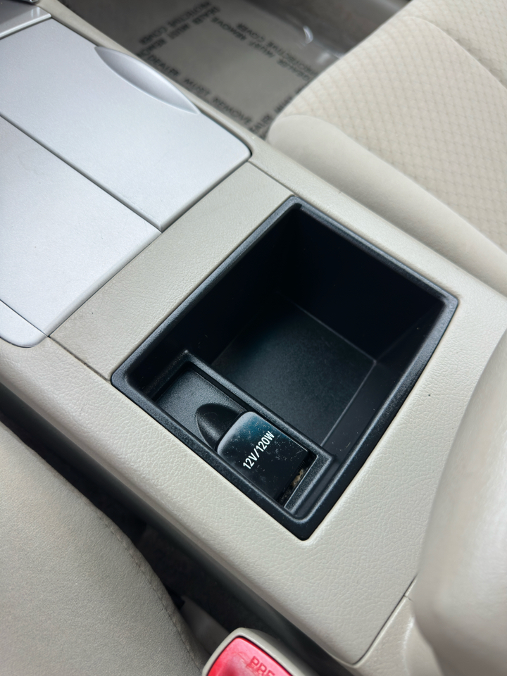 Toyota Camry 4dr Sdn V6 Auto XLE (Natl) 2009