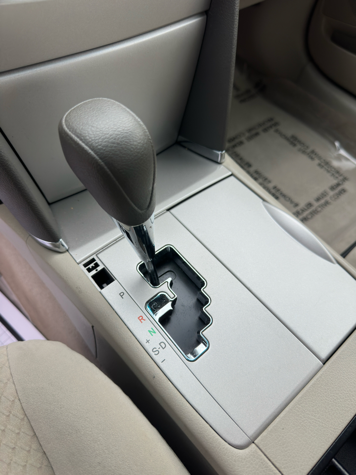 Toyota Camry 4dr Sdn V6 Auto XLE (Natl) 2009