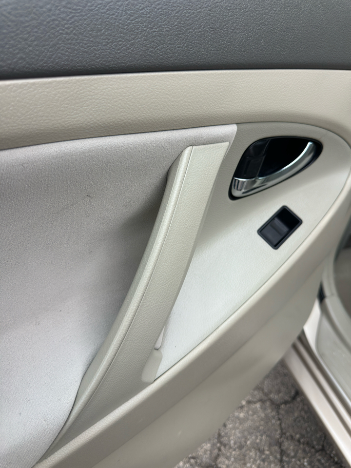 Toyota Camry 4dr Sdn V6 Auto XLE (Natl) 2009