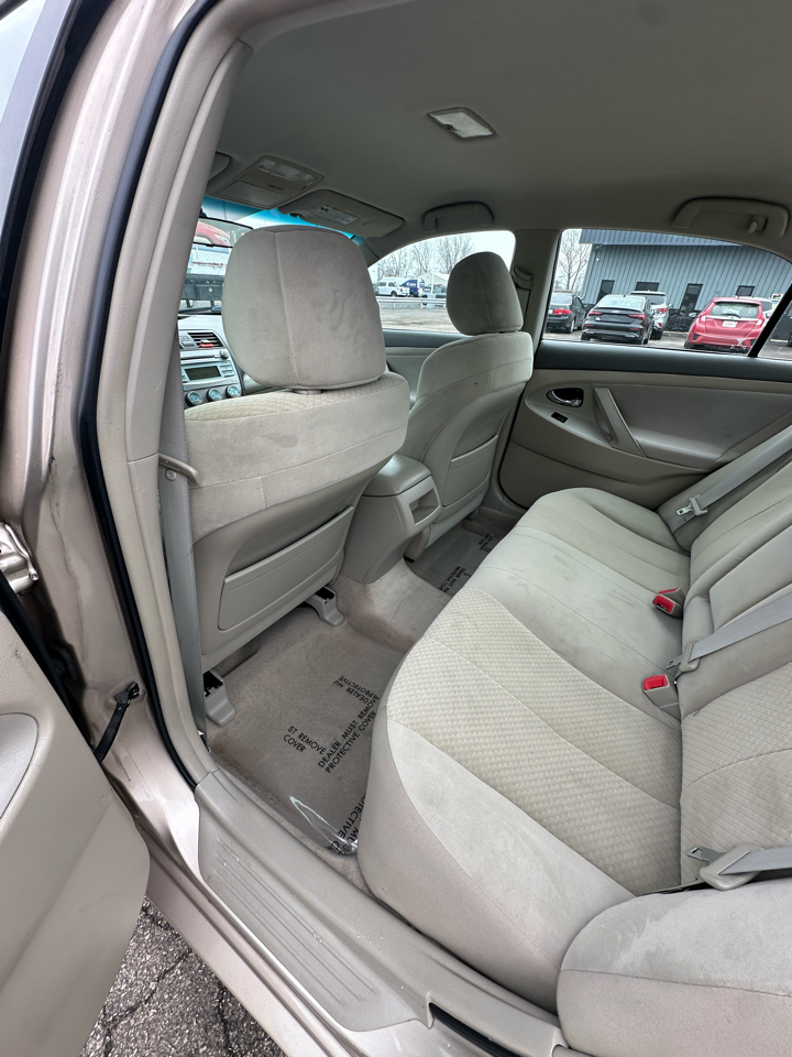 Toyota Camry 4dr Sdn V6 Auto XLE (Natl) 2009