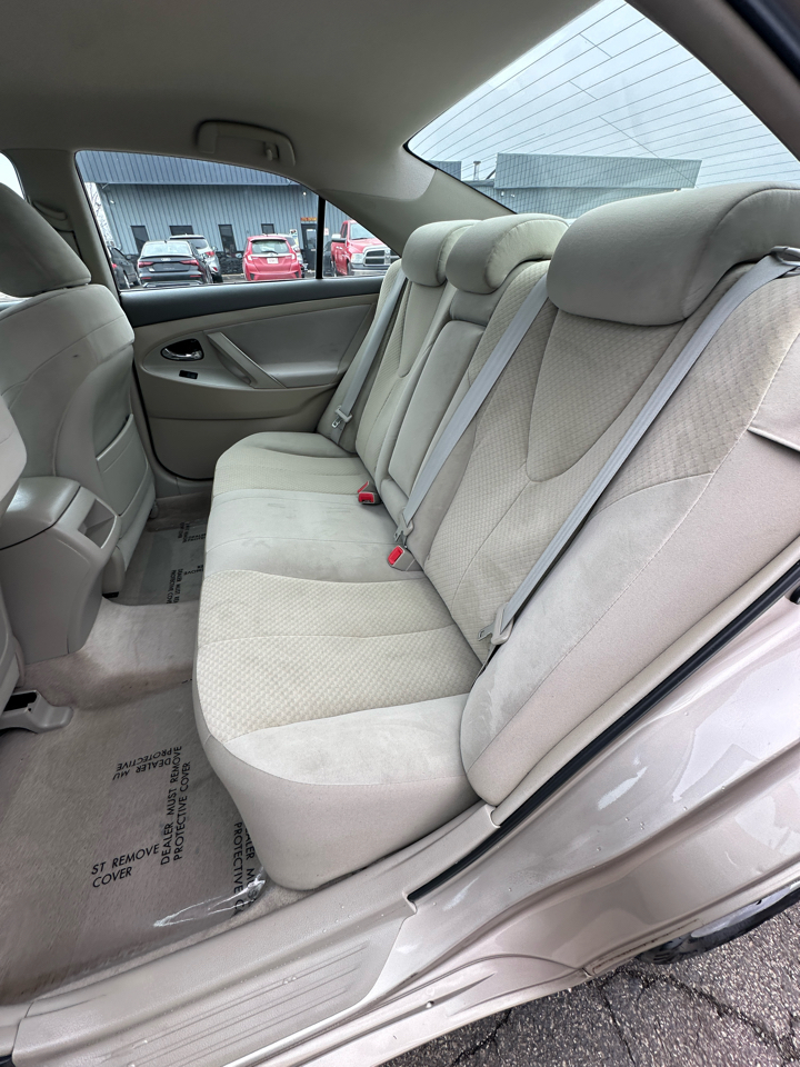 Toyota Camry 4dr Sdn V6 Auto XLE (Natl) 2009