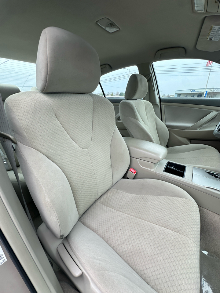 Toyota Camry 4dr Sdn V6 Auto XLE (Natl) 2009