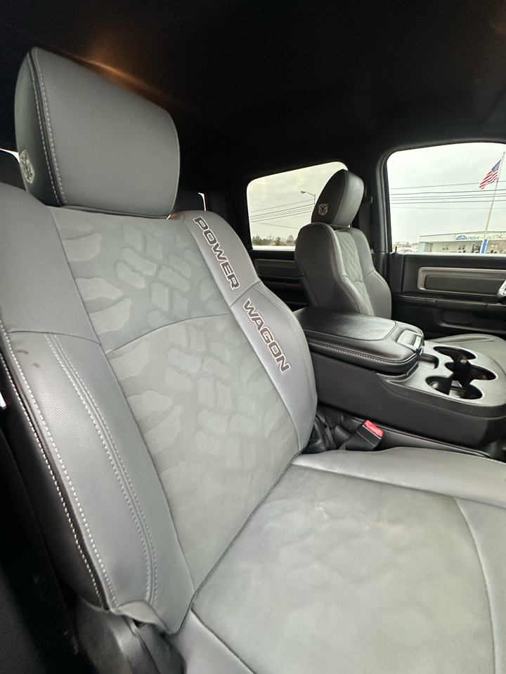 RAM 2500 Power Wagon 4x4 Crew Cab 6'4" Box 2017