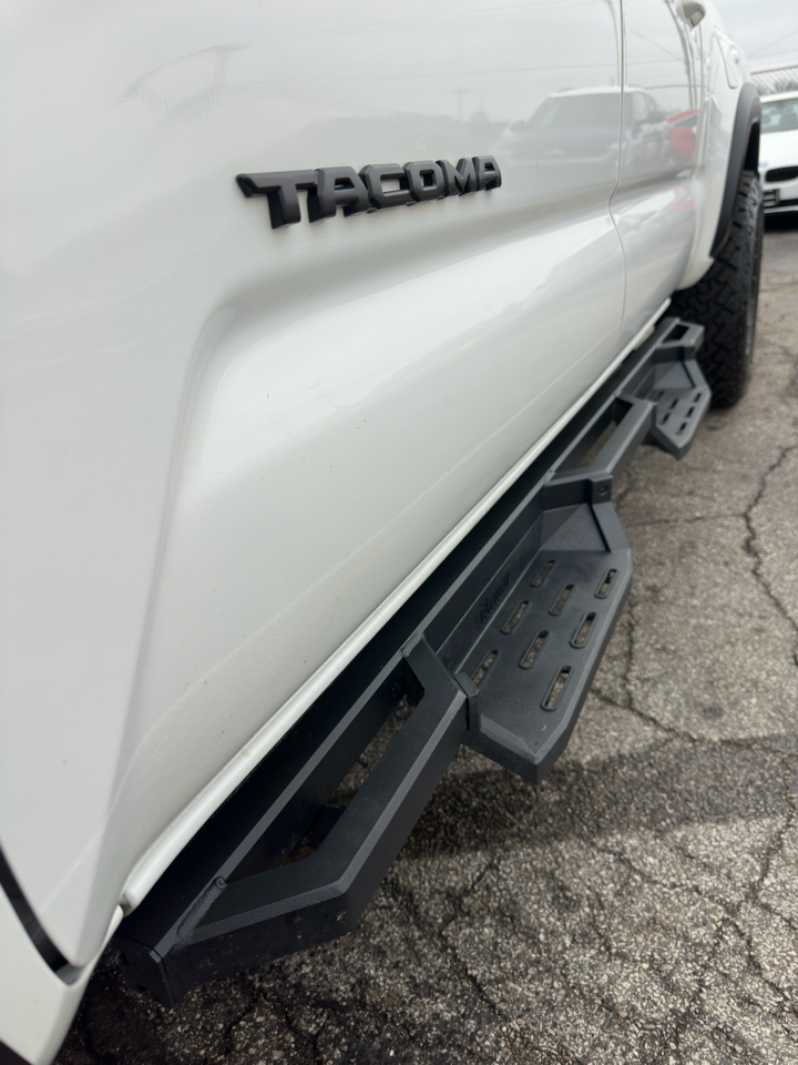 Toyota Tacoma 4WD TRD Off Road Double Cab 6' Bed V6 AT (Natl) 2020