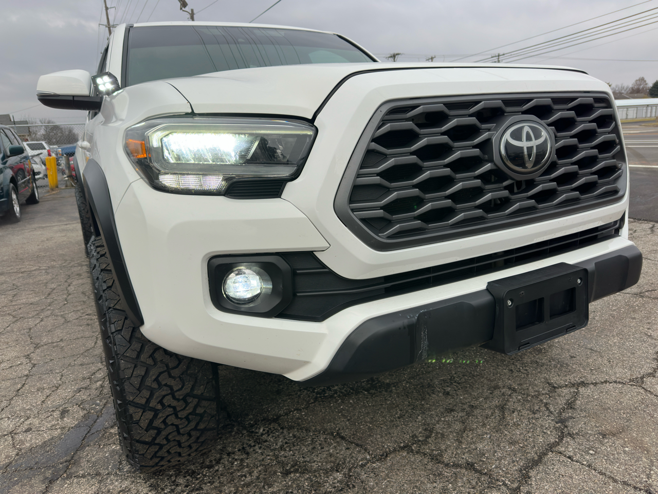 Toyota Tacoma 4WD TRD Off Road Double Cab 6' Bed V6 AT (Natl) 2020