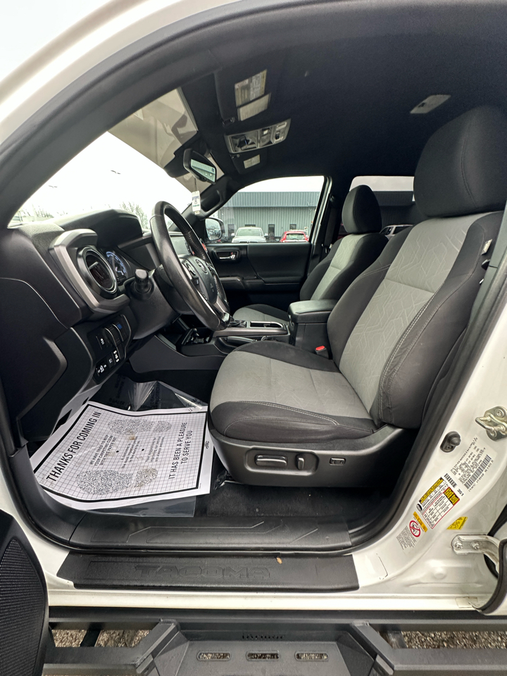 Toyota Tacoma 4WD TRD Off Road Double Cab 6' Bed V6 AT (Natl) 2020