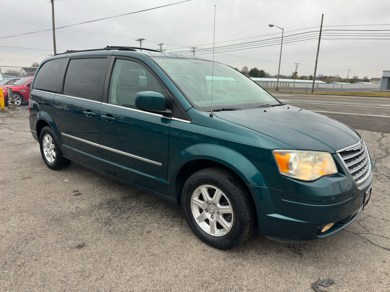 Chrysler Town & Country 4dr Wgn Touring 2009