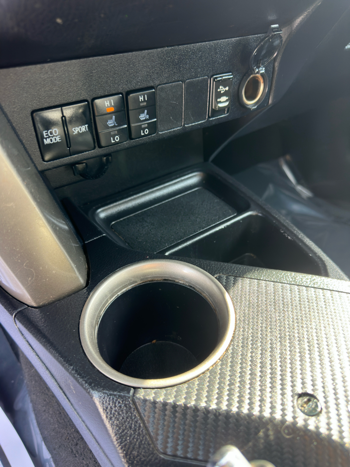 Toyota RAV4 AWD 4dr Limited (Natl) 2014