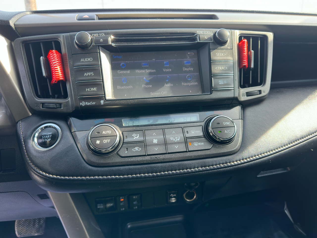 Toyota RAV4 AWD 4dr Limited (Natl) 2014