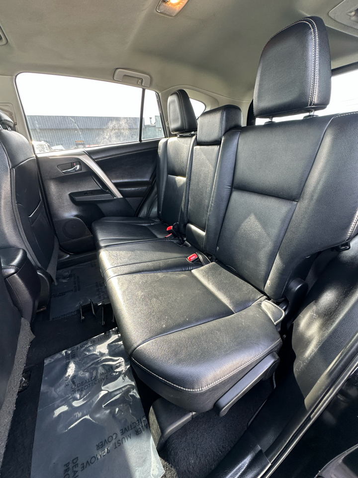 Toyota RAV4 AWD 4dr Limited (Natl) 2014