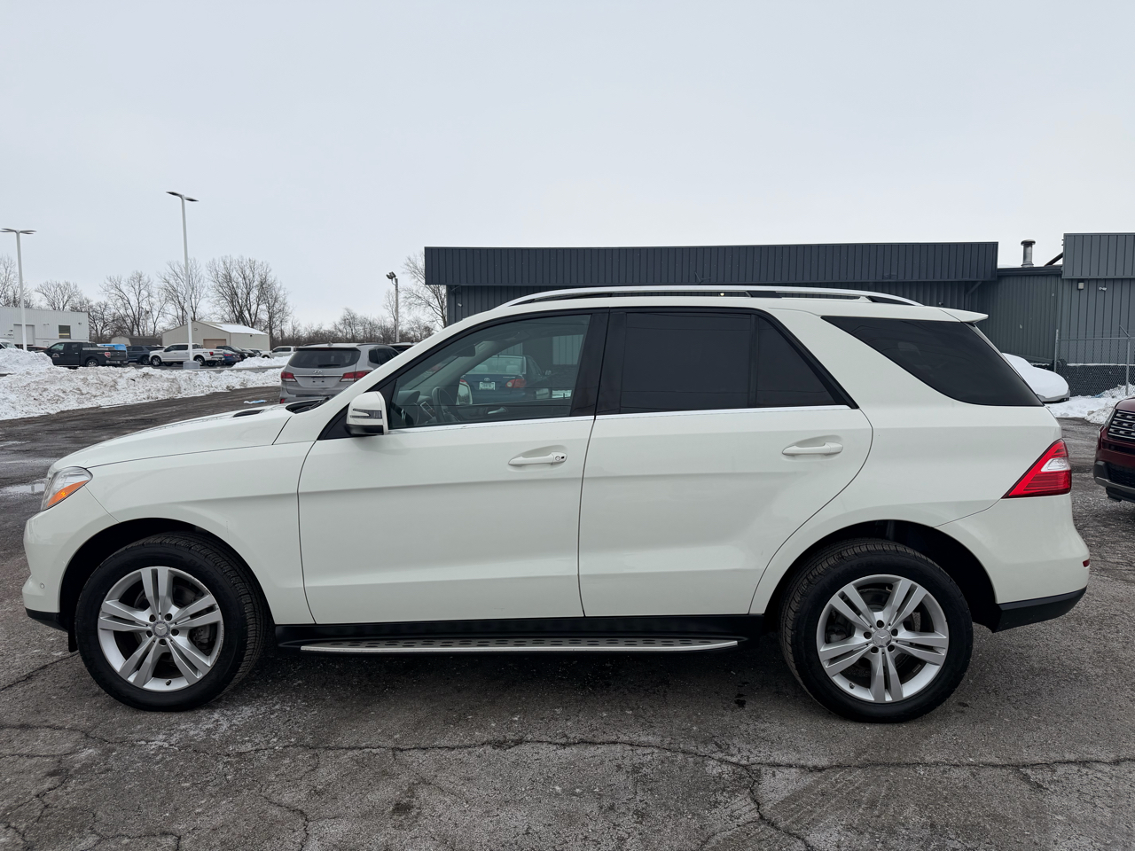 Mercedes-Benz M-Class 4MATIC 4dr ML 350 2013