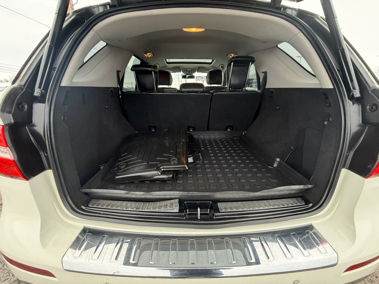 Mercedes-Benz M-Class 4MATIC 4dr ML 350 2013