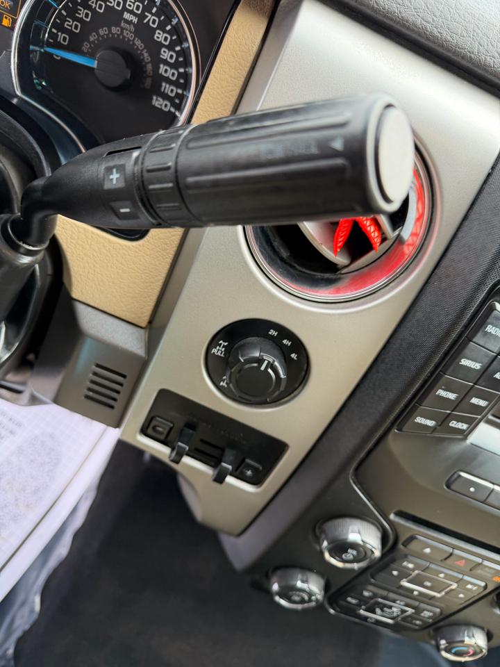 Ford F-150 4WD SuperCrew 145" King Ranch 2014