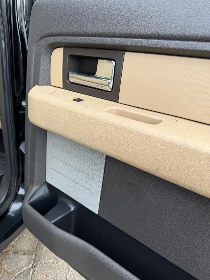 Ford F-150 4WD SuperCrew 145" King Ranch 2014