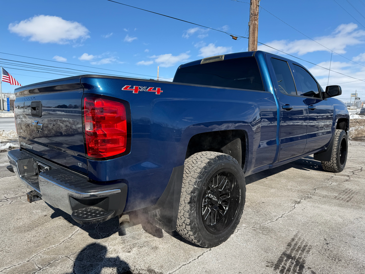 Chevrolet Silverado 1500 4WD Double Cab 143.5" LT w/1LT 2015