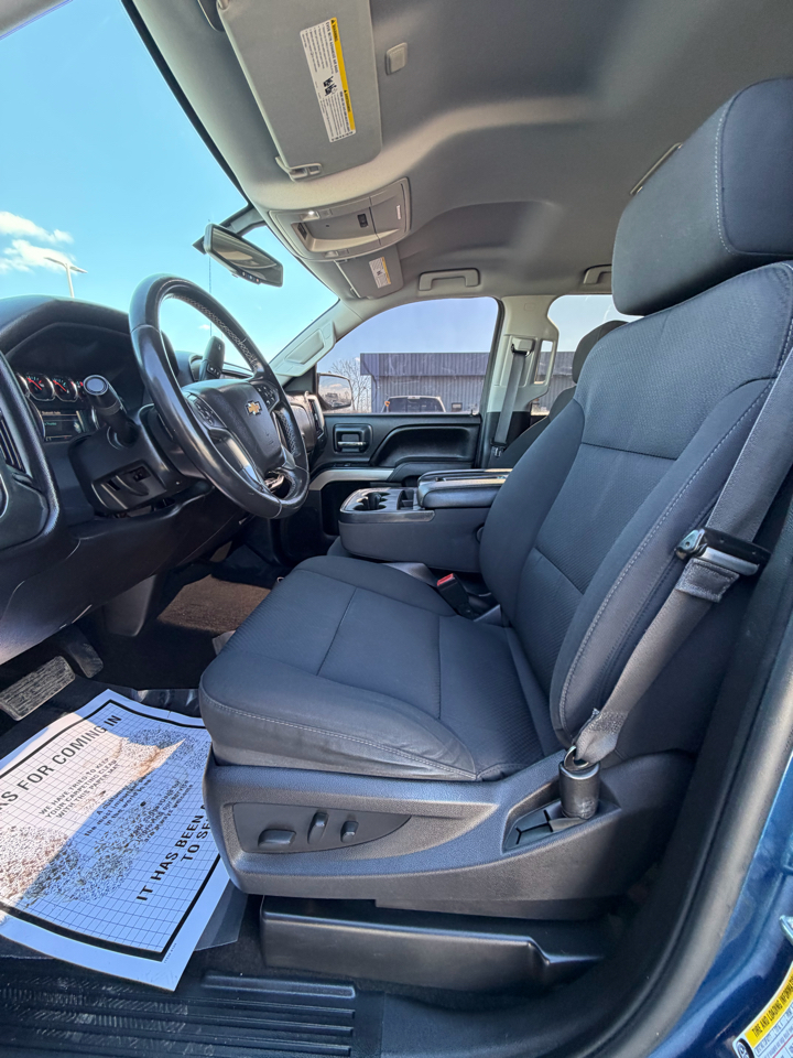 Chevrolet Silverado 1500 4WD Double Cab 143.5" LT w/1LT 2015