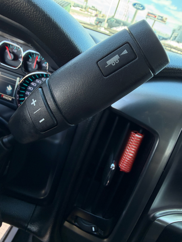 Chevrolet Silverado 1500 4WD Double Cab 143.5" LT w/1LT 2015