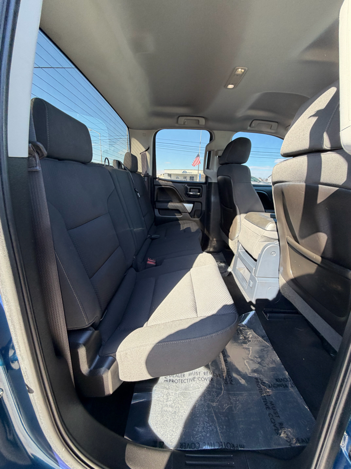 Chevrolet Silverado 1500 4WD Double Cab 143.5" LT w/1LT 2015