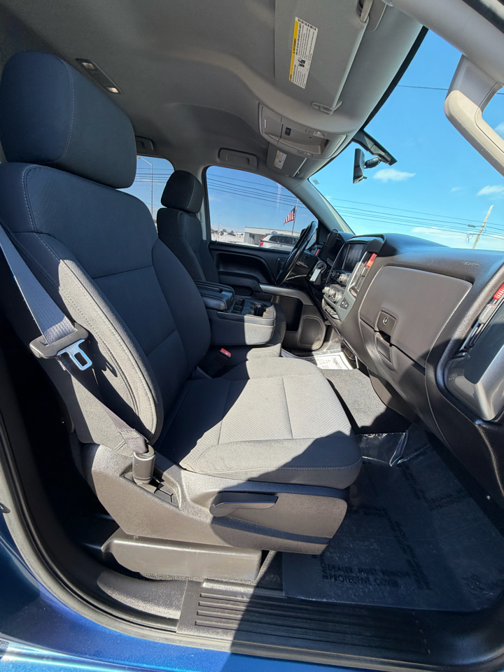 Chevrolet Silverado 1500 4WD Double Cab 143.5" LT w/1LT 2015