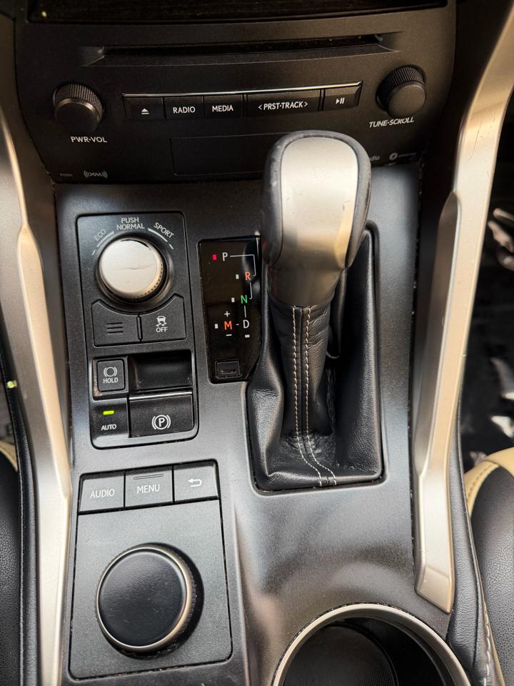 Lexus NX NX Turbo AWD 2017