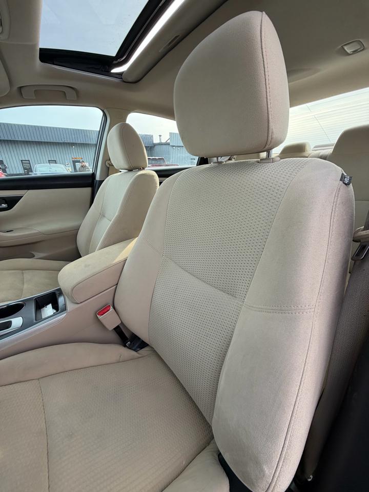 Nissan Altima 4dr Sdn I4 2.5 SV 2015