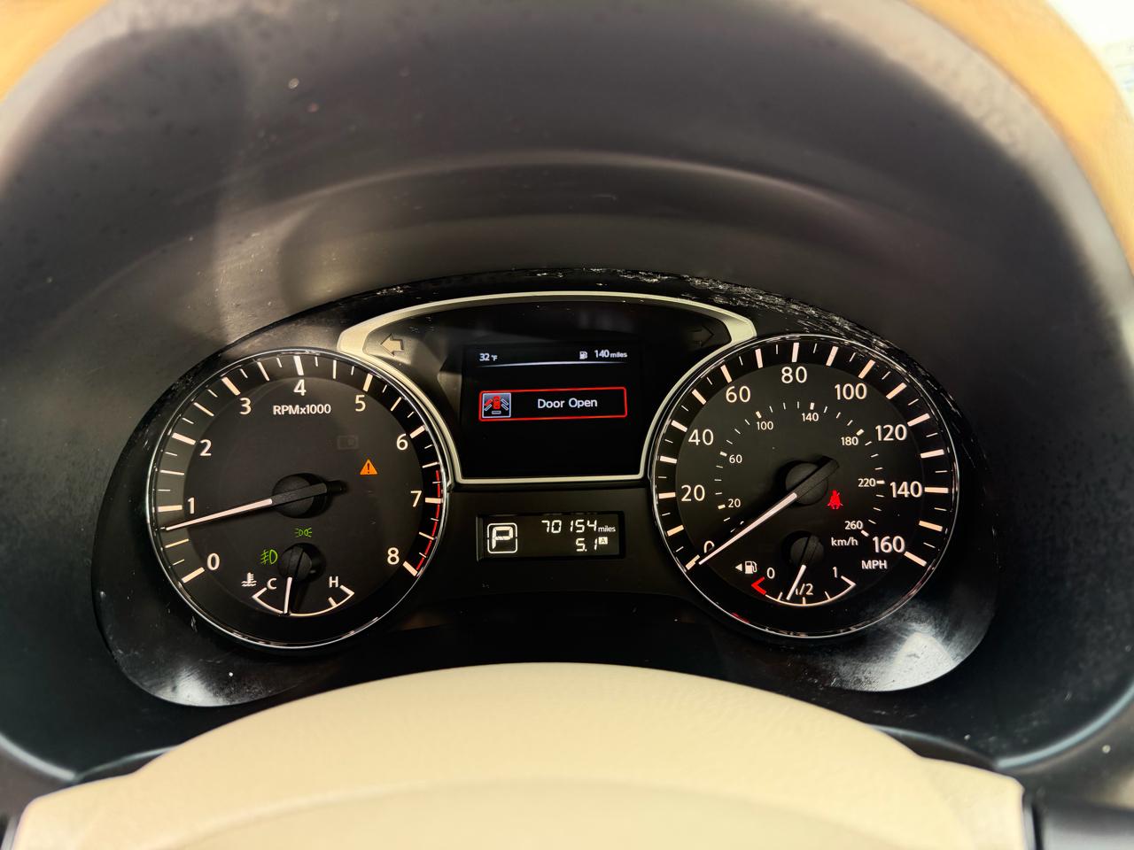 Nissan Altima 4dr Sdn I4 2.5 SV 2015