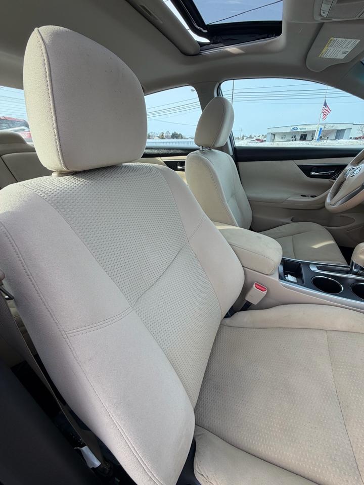 Nissan Altima 4dr Sdn I4 2.5 SV 2015