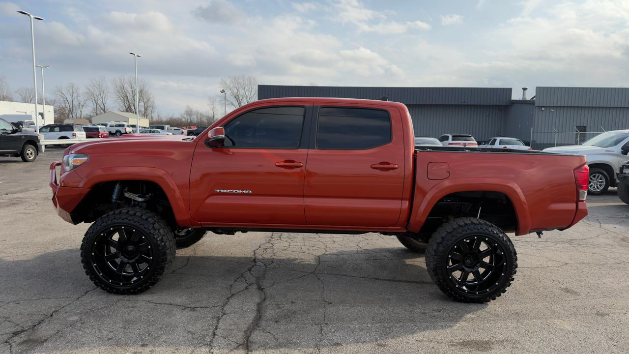 Toyota Tacoma TRD Off Road Double Cab 6' Bed V6 4x4 AT (Natl) 2017