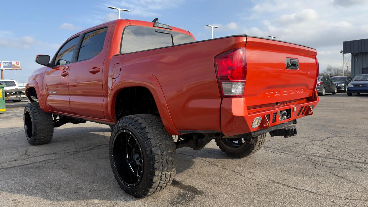 Toyota Tacoma TRD Off Road Double Cab 6' Bed V6 4x4 AT (Natl) 2017