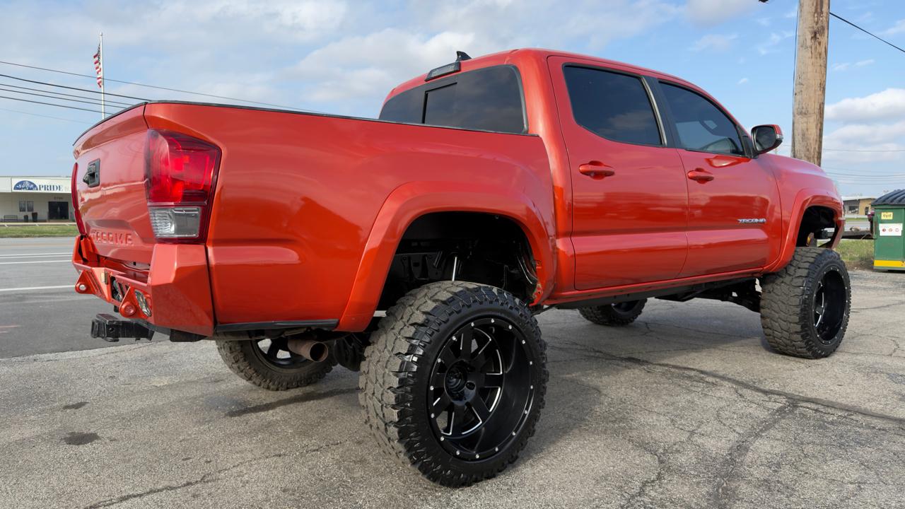 Toyota Tacoma TRD Off Road Double Cab 6' Bed V6 4x4 AT (Natl) 2017