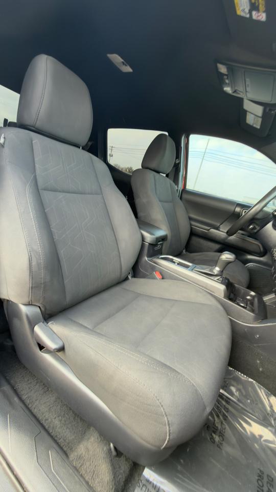 Toyota Tacoma TRD Off Road Double Cab 6' Bed V6 4x4 AT (Natl) 2017