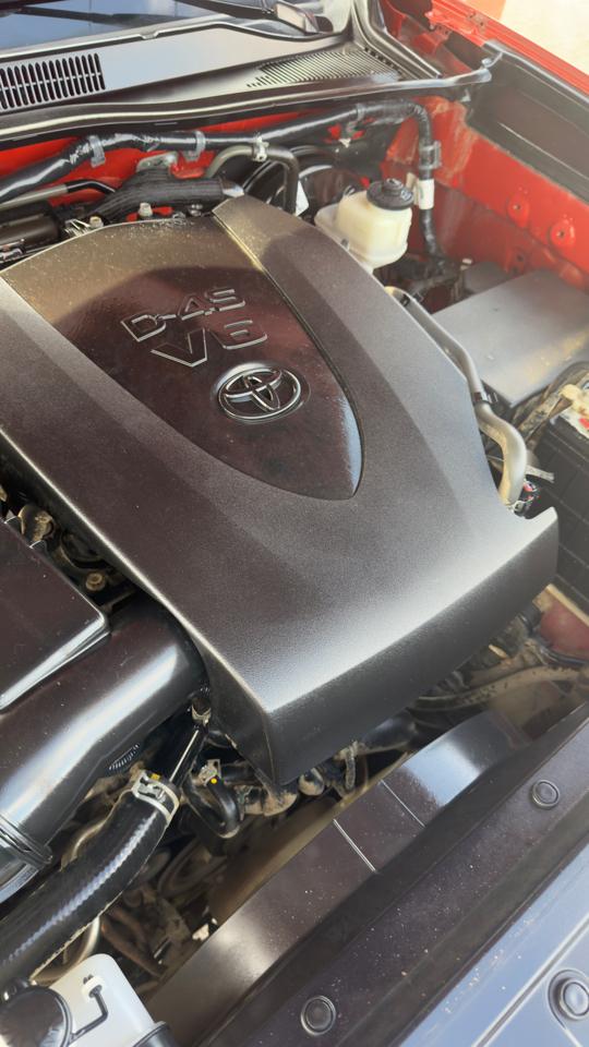 Toyota Tacoma TRD Off Road Double Cab 6' Bed V6 4x4 AT (Natl) 2017