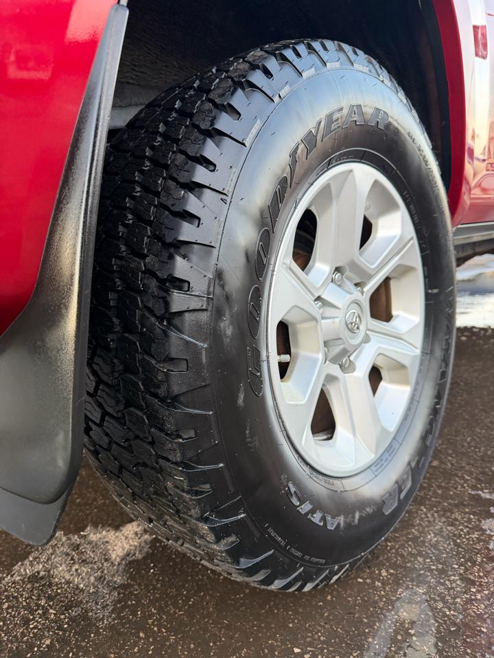 Toyota 4Runner 4WD 4dr V6 Trail Premium (Natl) 2015