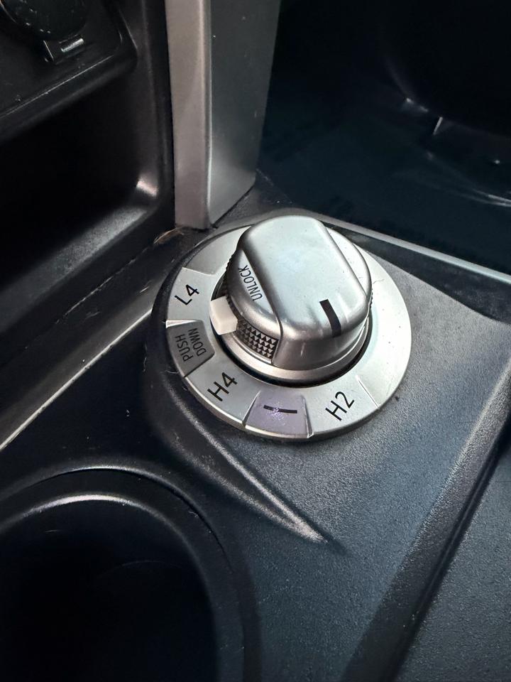 Toyota 4Runner 4WD 4dr V6 Trail Premium (Natl) 2015