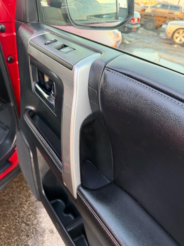 Toyota 4Runner 4WD 4dr V6 Trail Premium (Natl) 2015