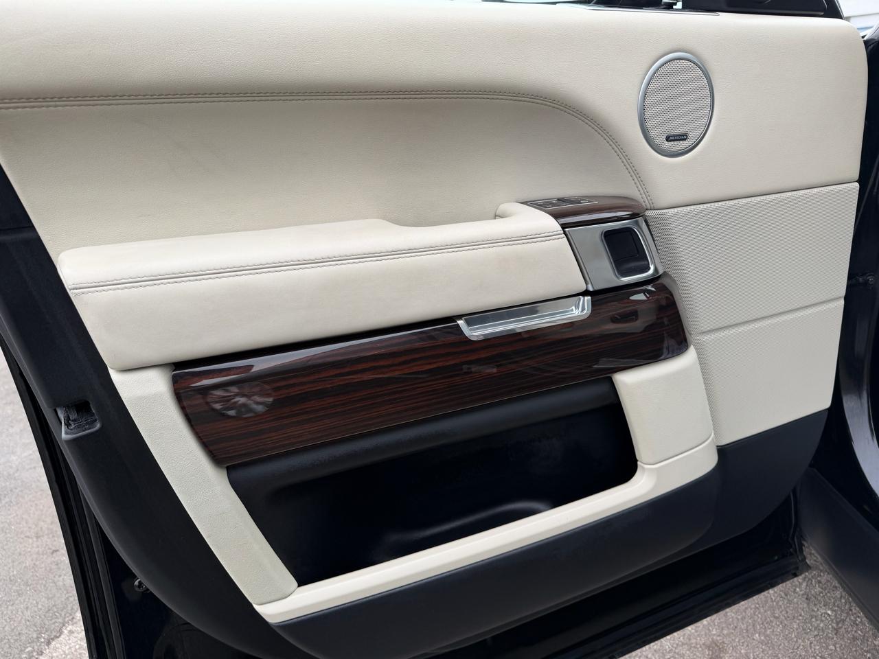 Land Rover Range Rover 4WD 4dr Supercharged 2014