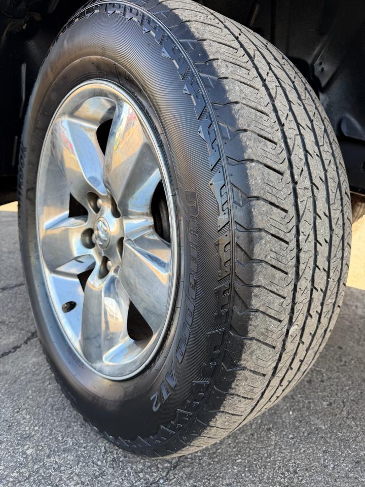 RAM 1500 Big Horn 4x4 Crew Cab 5'7" Box 2017